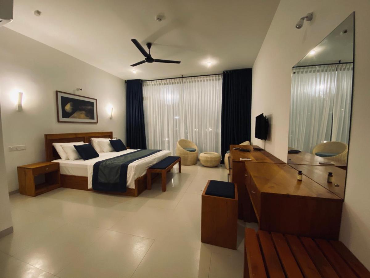 The Lighthouse Negombo 호텔 외부 사진